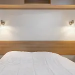 Mobile 407 Bois Dormant サン・ジャン·ド・モン