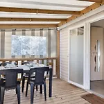 Mobile 407 Bois Dormant サン・ジャン·ド・モン